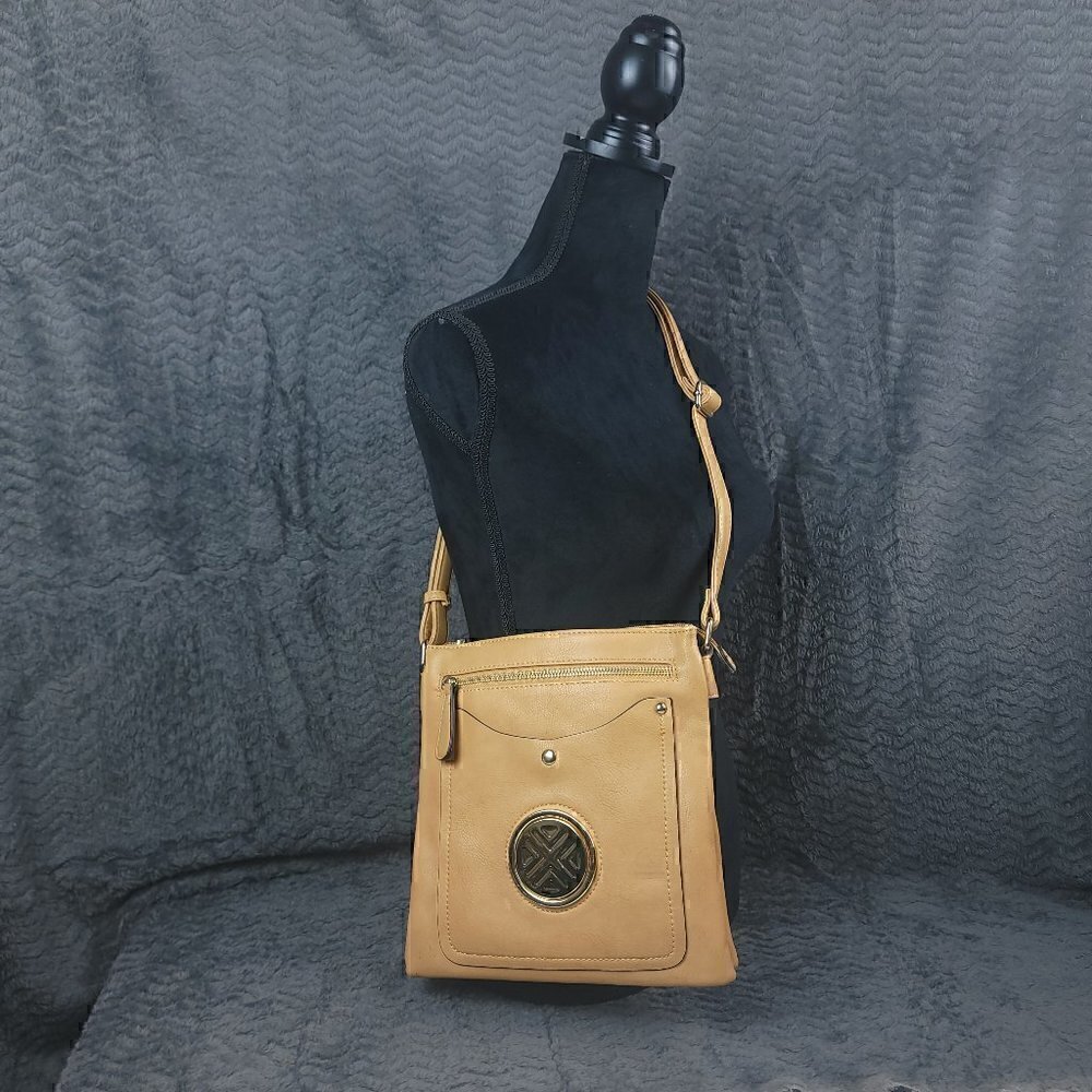 Altar’d State Crossbody Vegan Lead Free Purse (NWT)